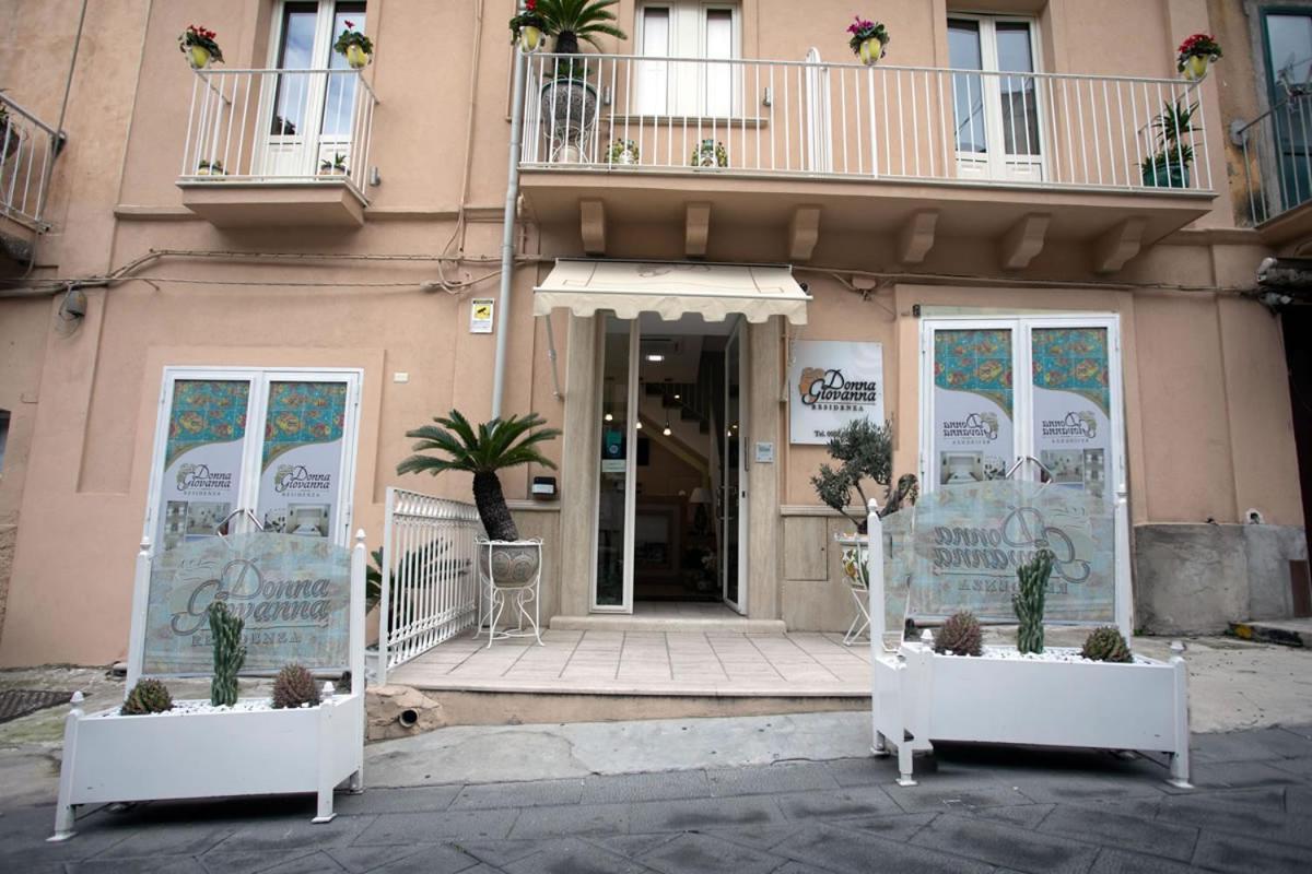 Residenza Donna Giovanna โตรเปอา ภายนอก รูปภาพ