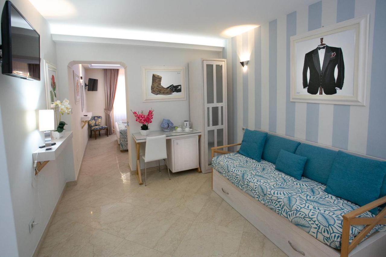 Residenza Donna Giovanna โตรเปอา ภายนอก รูปภาพ